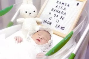 Fitri Tropica Lahirkan Anak Kedua yang Diberi Nama Kamya Aisa Hanara