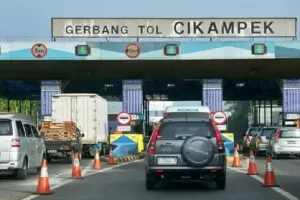 Update: One Way Tol Jakarta-Cikampek Dihentikan