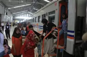 Arus Balik Hari Ini, 38.800 Penumpang KA Tiba di Stasiun Wilayah KAI Daop 1 Jakarta