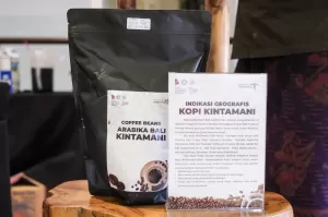 Menparekraf Sandiaga Uno Promosikan Kopi Kintamani pada Delegasi GPDRR 2022
