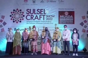 Dekranasda Luwu Menangkan Dua Nominasi pada Sulsel Craft 2022