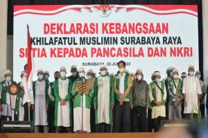 52 Jamaah Khilafatul Muslimin Surabaya Raya Deklarasi Setia pada Pancasila dan NKRI