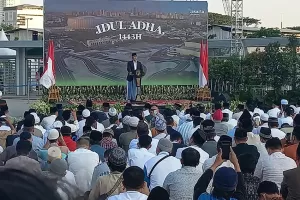 Sholat Idul Adha di JIS, Anies Doakan Sanak Saudara yang Menunaikan Ibadah Haji