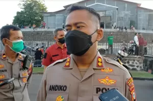 Polisi Kawal Suporter PSM Makassar dan Persija ke Stadion GBH Parepare