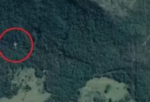 Google Maps Rekam Penampakan Pesawat Hantu di Atas Gunung