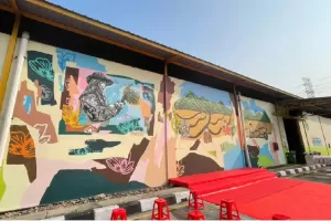 Keren! Mural Gemah Ripah Loh Jinawi Percantik Pasar Induk Beras Cipinang