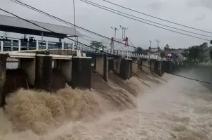 Pintu Air Angke Siaga Satu, BPBD DKI: Jakarta Waspada Banjir