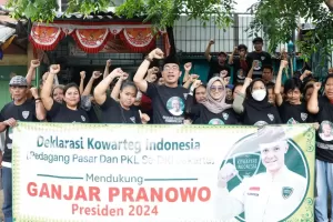 Kowarteg, Pedagang Pasar, dan PKL Jakarta Barat Dukung Ganjar Presiden 2024