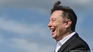 Elon Musk Akan Bebaskan Akun Twitter yang Diblokir