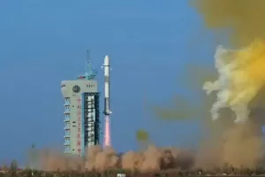 China Luncurkan Satelit Misterius Shiyan-20C ke Orbit