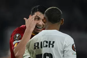 Hasil Liga Europa 2022/2023: AS Roma Pesan Tiket Playoff 16 Besar