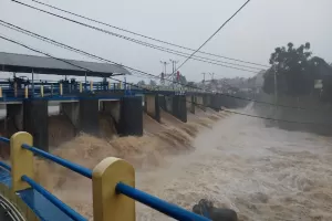 Status Bendung Katulampa Siaga 3, Jakarta Diimbau Waspada Banjir