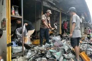 Kisah Pilu Maharti, Korban Kebakaran Pasar Pagi Asemka yang Kehilangan 2 Toko dan Rugi hingga Rp500 Juta