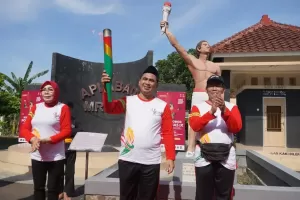 Dilepas Gus Yasin, Obor Pospenas IX 2022 Dikirab dari Grobogan Menuju Surakarta