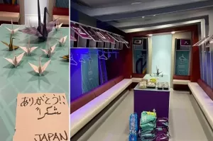 Aksi Terpuji Pemain Jepang di Ruang Ganti: Bersihkan Lantai, Bikin Origami