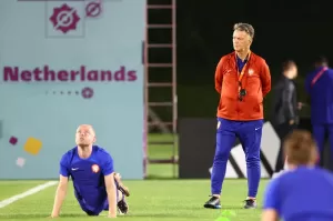 Taktik Belanda Dikritik, Van Gaal Cuek: Pilih Total Football atau Trofi?