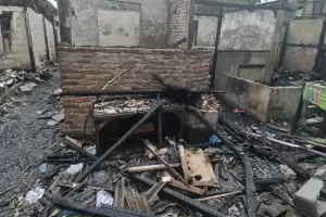 Penampakan Kebakaran yang Hanguskan 25 Rumah di Manggarai Jaksel