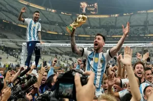 Lionel Messi Pemain Ke-9 Meraih Trofi Piala Dunia, Liga Champions, dan Ballon dOr