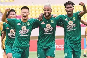 Hasil Liga 1 2022/2023: Persebaya Surabaya Benamkan Dewa United ke Zona Degradasi