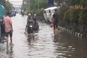 Banjir Rob Landa Kawasan Sunda Kelapa, Ketinggian Air Capai 50 Cm