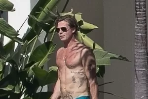 Telanjang Dada, Brad Pitt Asyik Berdua dengan Ines de Ramon saat Momen Tahun Baru