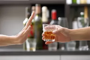 Peringatan! Minuman Beralkohol Bisa Tingkatkan Risiko Kanker