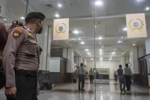 KPK Geledah Ruangan Eks Wakil Ketua DPRD DKI M Taufik