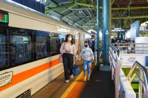 Libur Cuti Bersama Imlek, Tiket Kereta dari Jakarta Terjual 63.000