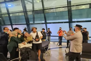 Polresta Bandara Soetta Lakukan Pengamanan Kepulangan 114 WNI dan 2 Jenazah Korban Gempa Turki