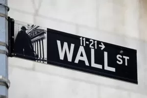 Wall Street Ditutup Menguat, S&P 500 Akhiri Penurunan 4 Hari Beruntun