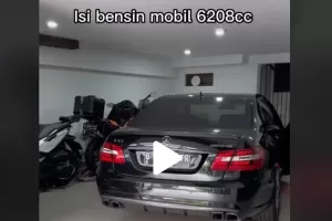 Viral Video Mercedes Isi BBM Pertamax Turbo Nyaris Rp1,2 Juta, Ini Spesifikasi dan Fakta Mobilnya
