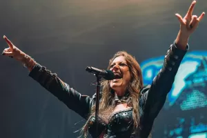Vokalis Nightwish Floor Jansen Luncurkan Single My Paragon Jelang Rilis Album Solo