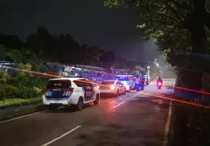 Jaga Kamtibmas Selama Ramadan, Polisi di Bogor Berkeliling Sambil Bangunkan Warga Sahur