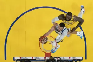 Hasil Semifinal Playoff NBA: Stephen Curry Cs Sikat Lakers di Game 5, Warriors Perpanjang Napas
