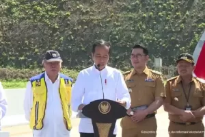 Jokowi Resmikan Jalan Tol Cisumdawu, Akses ke Bandara Kertajati Lebih Mudah