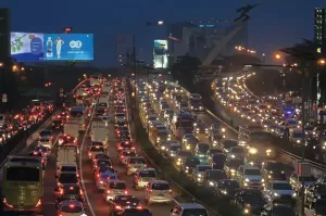 Partai Buruh: Pengaturan Jam Kerja Bukan Solusi Atasi Kemacetan Jakarta