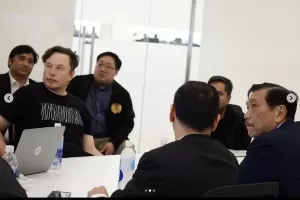 Finalkan Investasi Tesla di Indonesia, Luhut Bertemu Elon Musk pada 2 Agustus 2023
