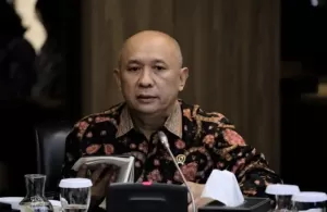 Menteri Teten Wanti-wanti Pasar Digital di Indonesia Bisa Dikuasai China