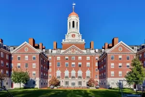 8 Universitas Dunia Anggota Ivy League, Kualitasnya Tanpa Tanding?