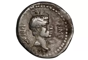 Koin Perak Ini Digunakan Brutus untuk Membayar Pasukan Pembunuh Julius Caesar