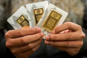Emas Antam Hari Ini Turun Harga Lagi, 1 Gram Jadi Rp1.066.000