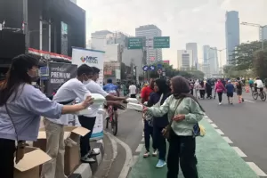 MNC Peduli, Skrineer dan Oi BPW DKI Jakarta Bagikan 1 Juta Masker untuk Pengunjung CFD Jakarta, Cegah Paparan Polusi