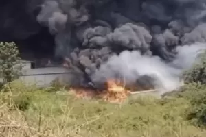 Kebakaran Pabrik Perakitan Helm di Rumpin Bogor karena Korsleting Listrik
