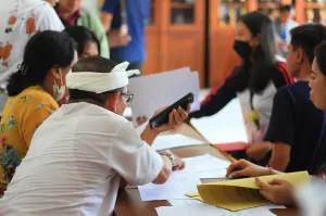 Belajar Komitmen dan Evaluasi dari Pelaksanaan PPDB Bali