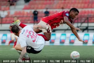 Hasil Liga 1: Bali United Kandaskan Arema FC, Ariel Lucero Dihukum Kartu Merah