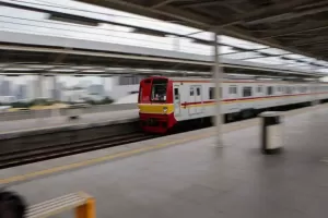 Ambil dari China, KAI Commuter Beli 3 Rangkaian KRL Baru