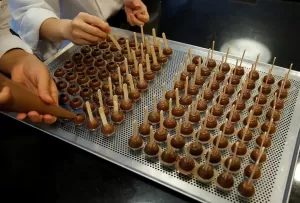 Bahan Baku Cokelat Makin Mahal, Harga Kakao Global Sentuh Rekor Tertinggi