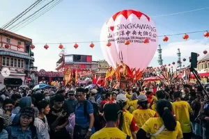 Meriah! Rakornas Kemenparekraf Digelar Bersamaan dengan Festival Cap Go Meh di Singkawang