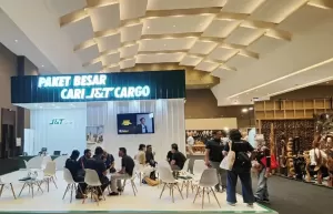 J&T Cargo Dorong Pertumbuhan Industri Furnitur di IFEX 2024