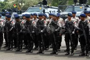 1.621 Personel Gabungan Diterjunkan Amankan Demo di Depan DPR